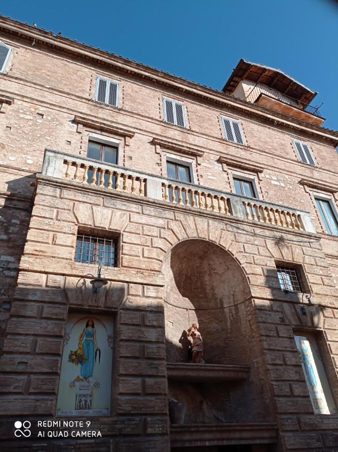 Hotel Trevi Palazzo Natalini Exterior photo