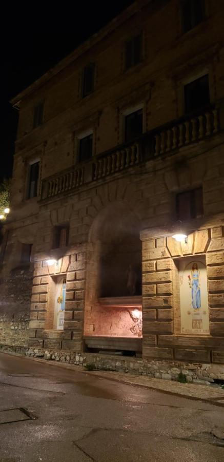 Hotel Trevi Palazzo Natalini Exterior photo